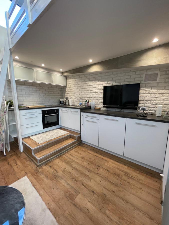 ורשה Warynskiego 9 - Piekna Panorama Miasta - Smart Tv 42 Cale - Wifi - Ekspres Kapsulkowy - W Pelni Wyposazona Kuchnia מראה חיצוני תמונה