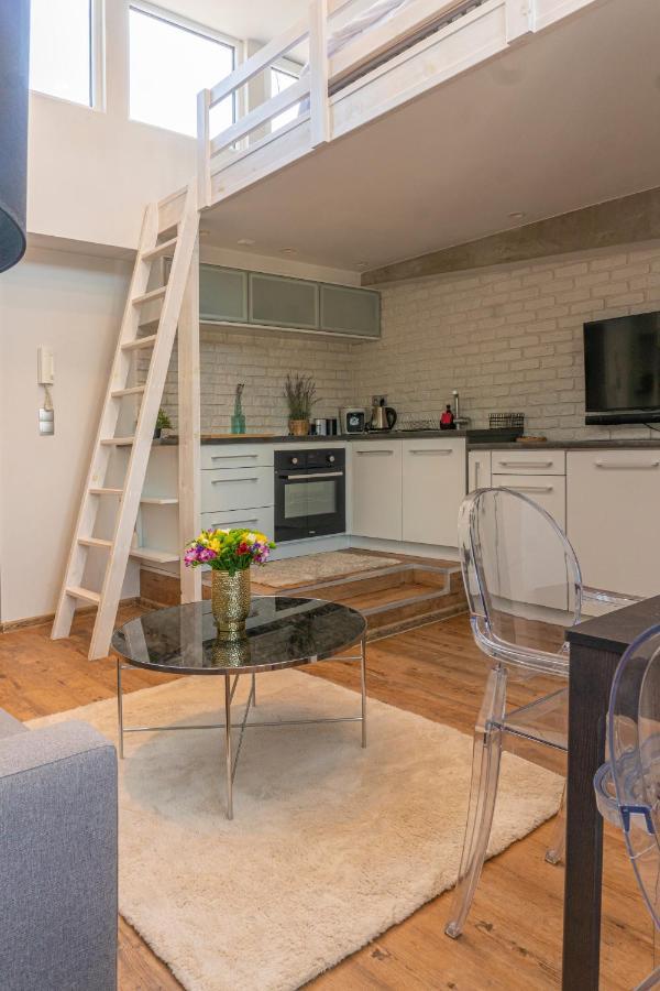 ורשה Warynskiego 9 - Piekna Panorama Miasta - Smart Tv 42 Cale - Wifi - Ekspres Kapsulkowy - W Pelni Wyposazona Kuchnia מראה חיצוני תמונה